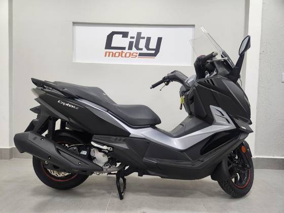 DAFRA CRUISYM 300 DAFRA CRUISYM 300
